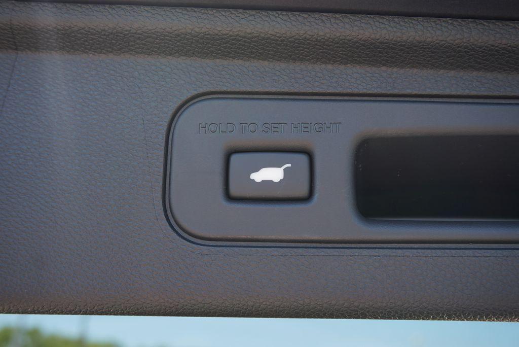 new 2026 Honda Odyssey car, priced at $43,983