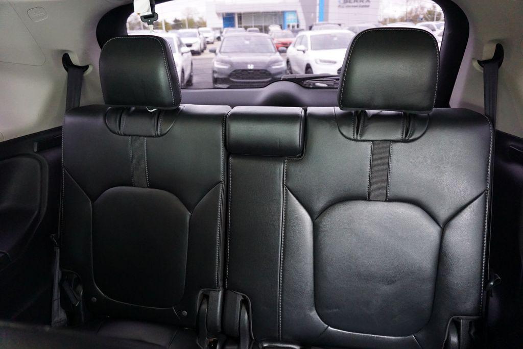 used 2025 Honda Pilot car, priced at $36,990