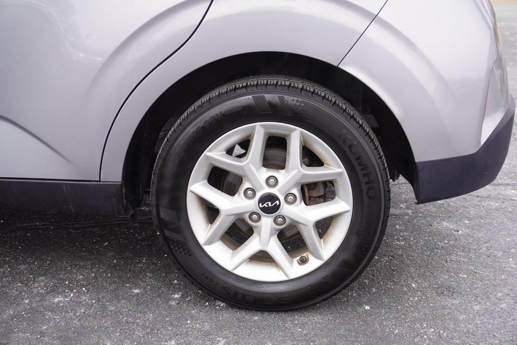 used 2024 Kia Soul car, priced at $17,990