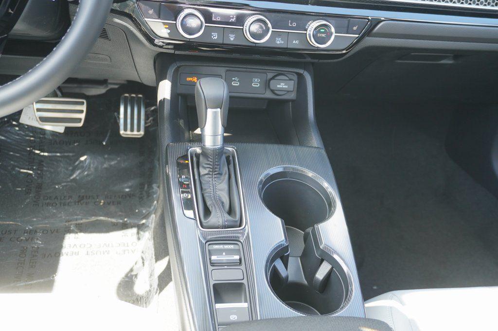 new 2026 Honda Civic Hybrid car, priced at $31,386