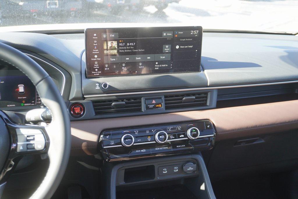 new 2026 Honda Pilot car, priced at $52,295