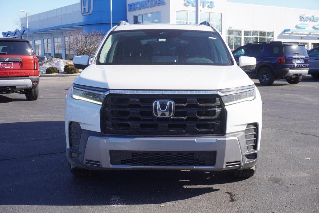 new 2026 Honda Pilot car, priced at $52,295