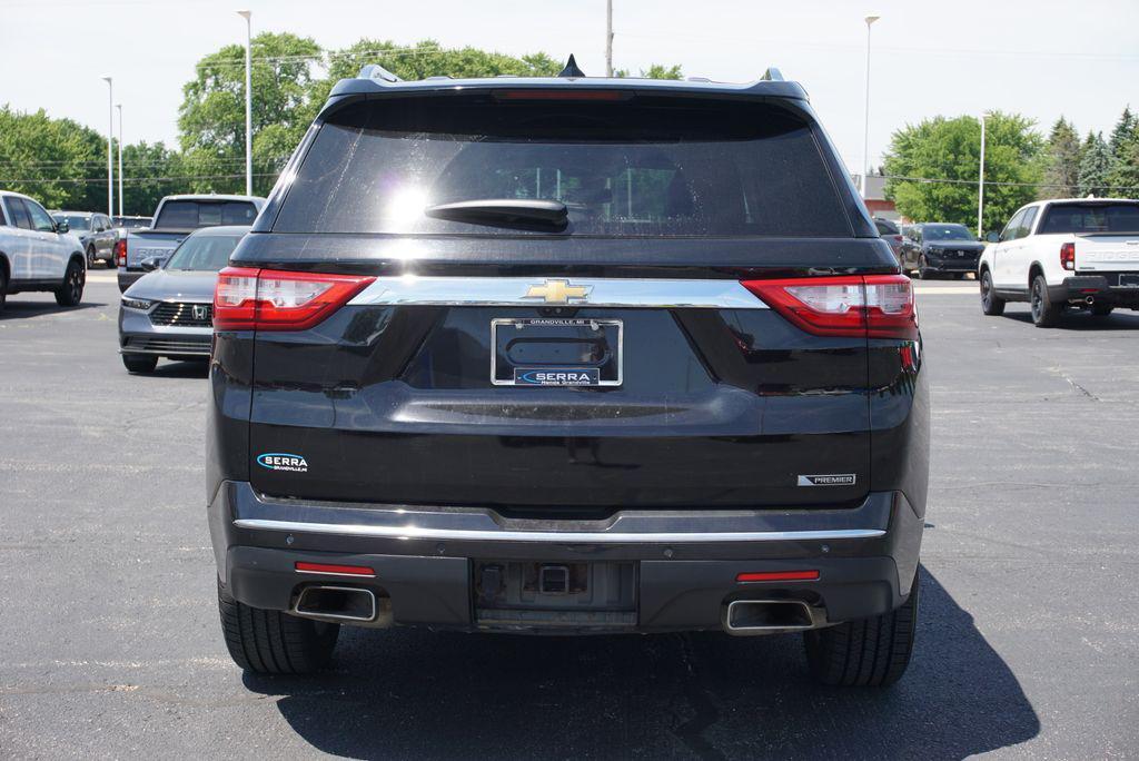 used 2018 Chevrolet Traverse car, priced at $20,504
