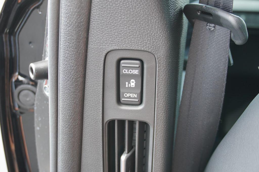 used 2026 Honda Odyssey car, priced at $41,990