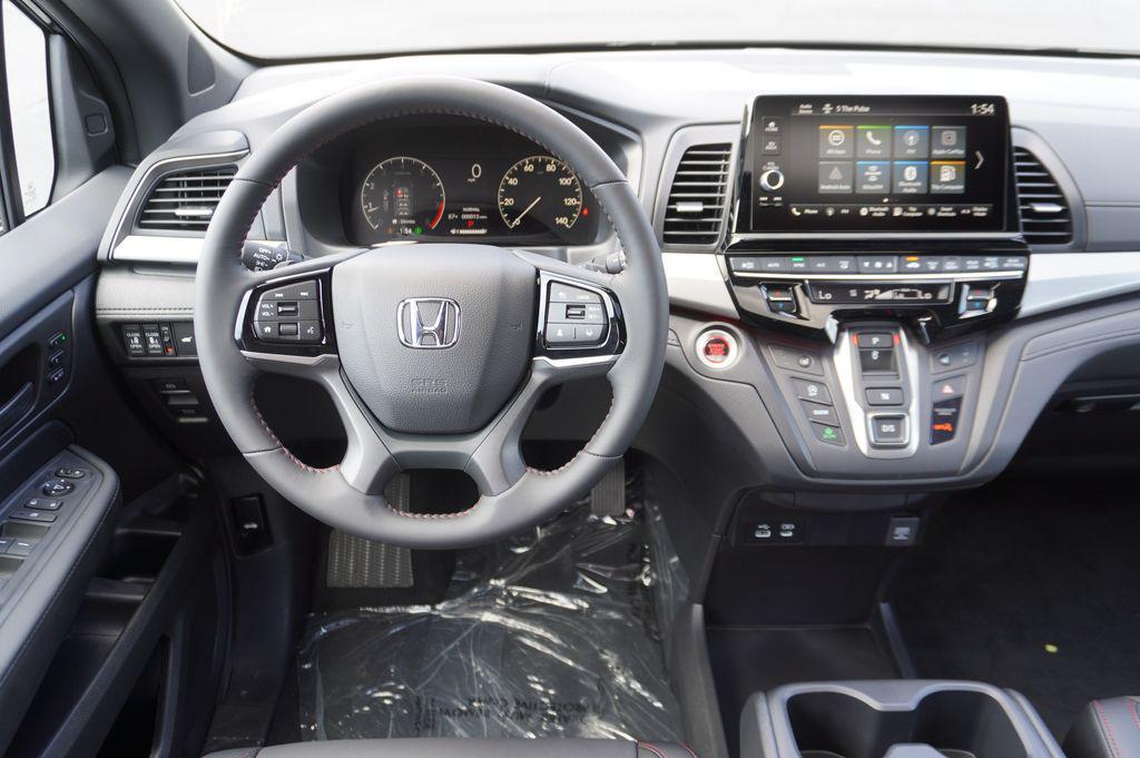 used 2026 Honda Odyssey car, priced at $41,990