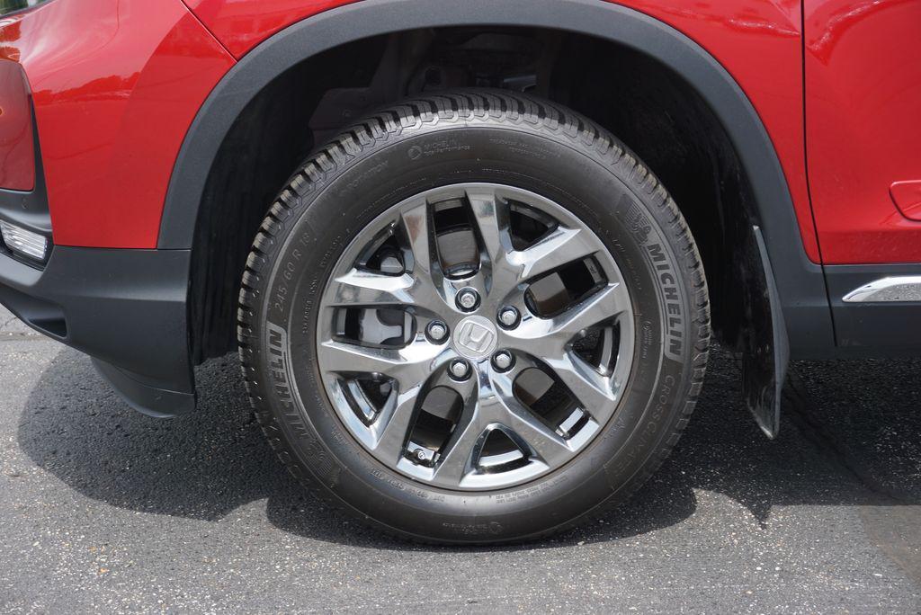 used 2025 Honda Ridgeline car, priced at $42,500