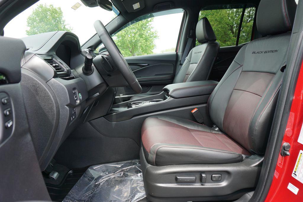 used 2025 Honda Ridgeline car, priced at $42,500