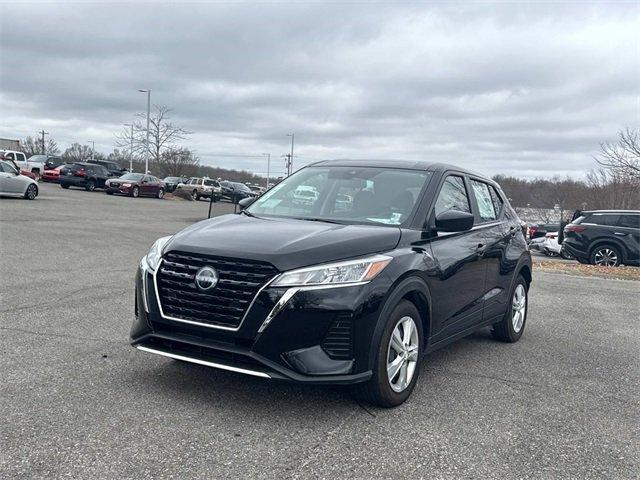 used 2025 Nissan Kicks Play car, priced at $20,694
