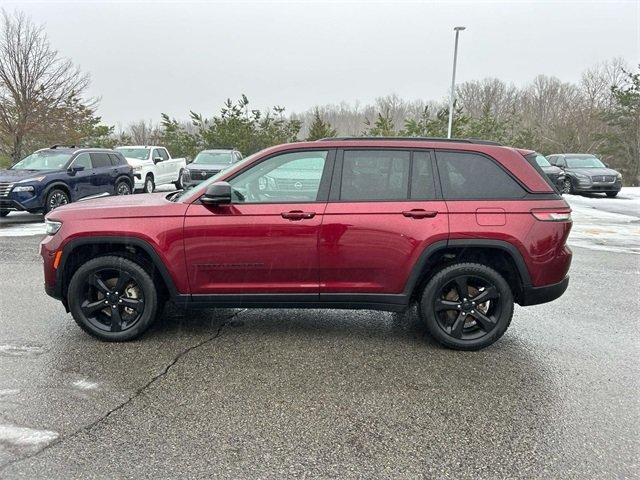 used 2023 Jeep Grand Cherokee car, priced at $28,988