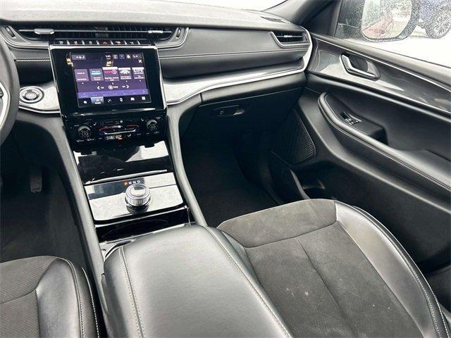 used 2023 Jeep Grand Cherokee car, priced at $28,988