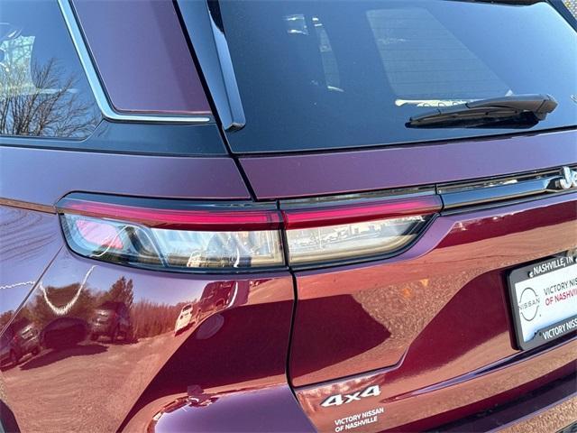 used 2024 Jeep Grand Cherokee car, priced at $27,969