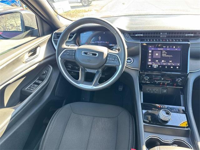 used 2024 Jeep Grand Cherokee car, priced at $27,969