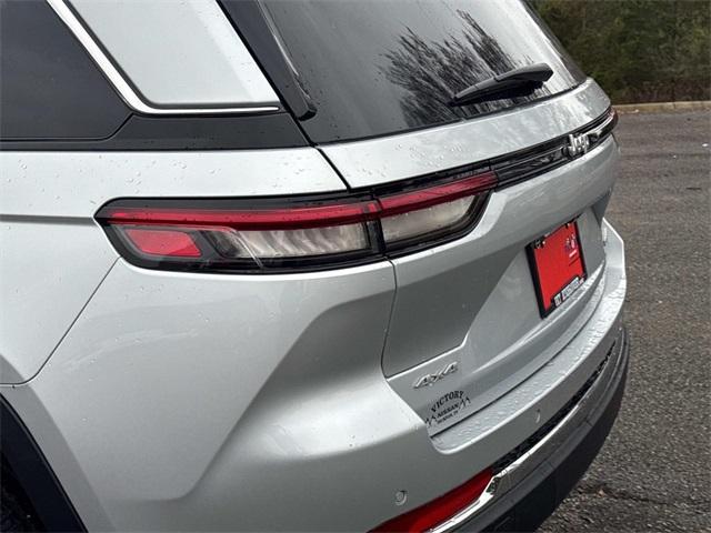 used 2024 Jeep Grand Cherokee car, priced at $31,469