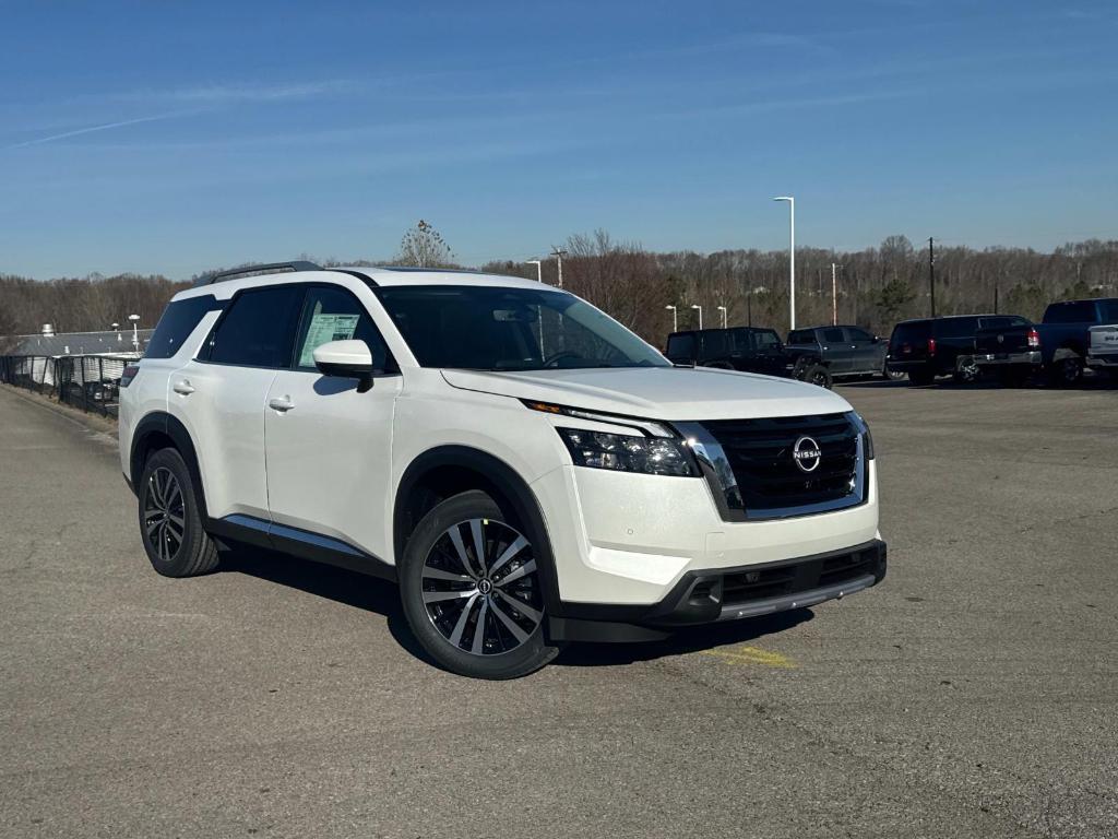 new 2025 Nissan Pathfinder car