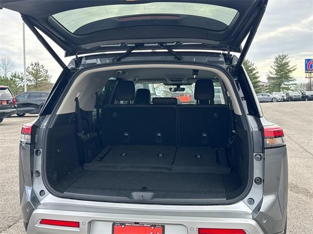 new 2025 Nissan Pathfinder car, priced at $39,224