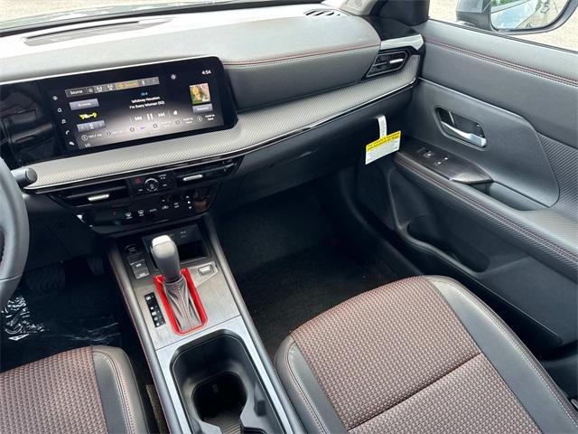 new 2025 Nissan Kicks car, priced at $27,961