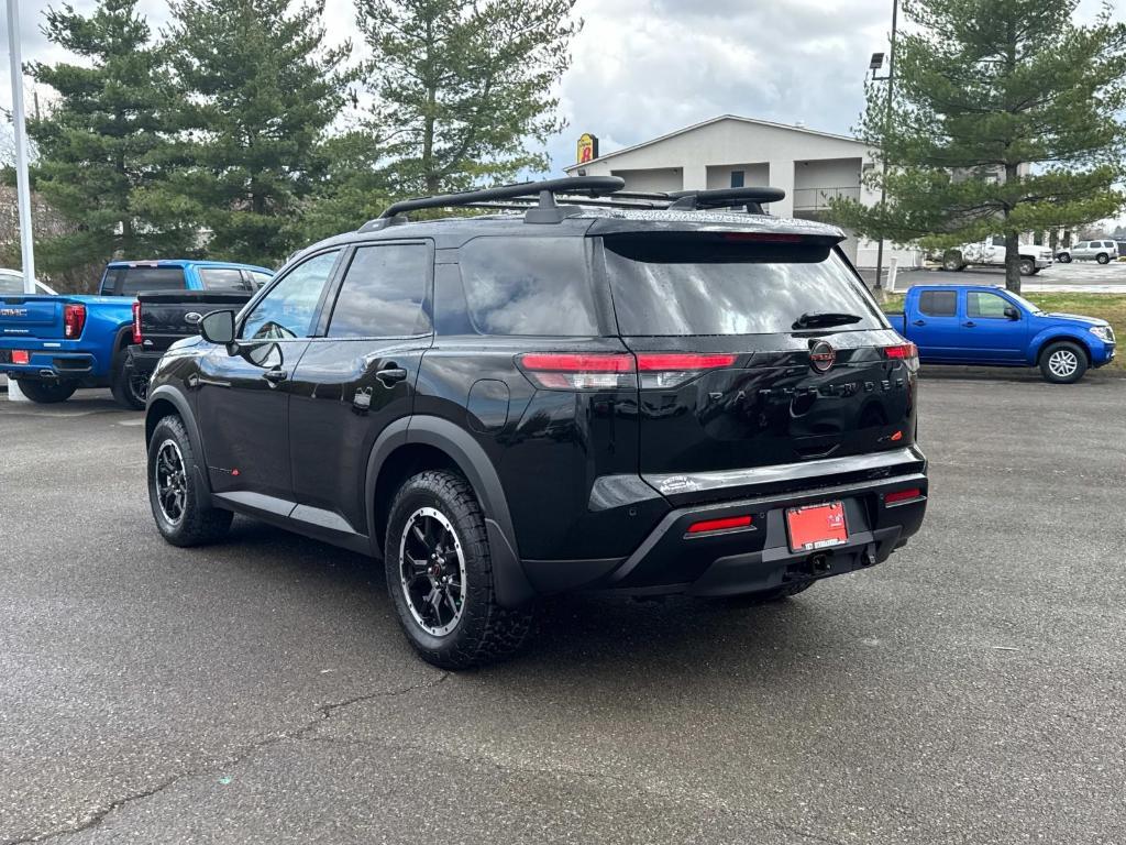 new 2026 Nissan Pathfinder car, priced at $42,493