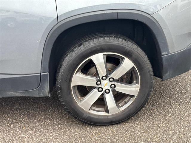 used 2019 Chevrolet Traverse car, priced at $14,188