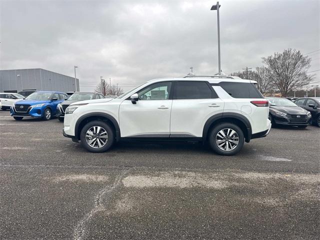 new 2025 Nissan Pathfinder car, priced at $39,324