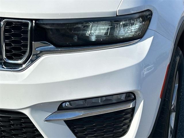 used 2023 Jeep Grand Cherokee car, priced at $27,784