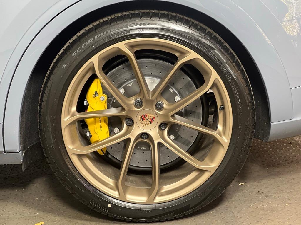 new 2026 Porsche Cayenne car, priced at $177,890