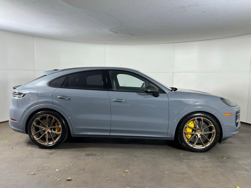 new 2026 Porsche Cayenne car, priced at $177,890