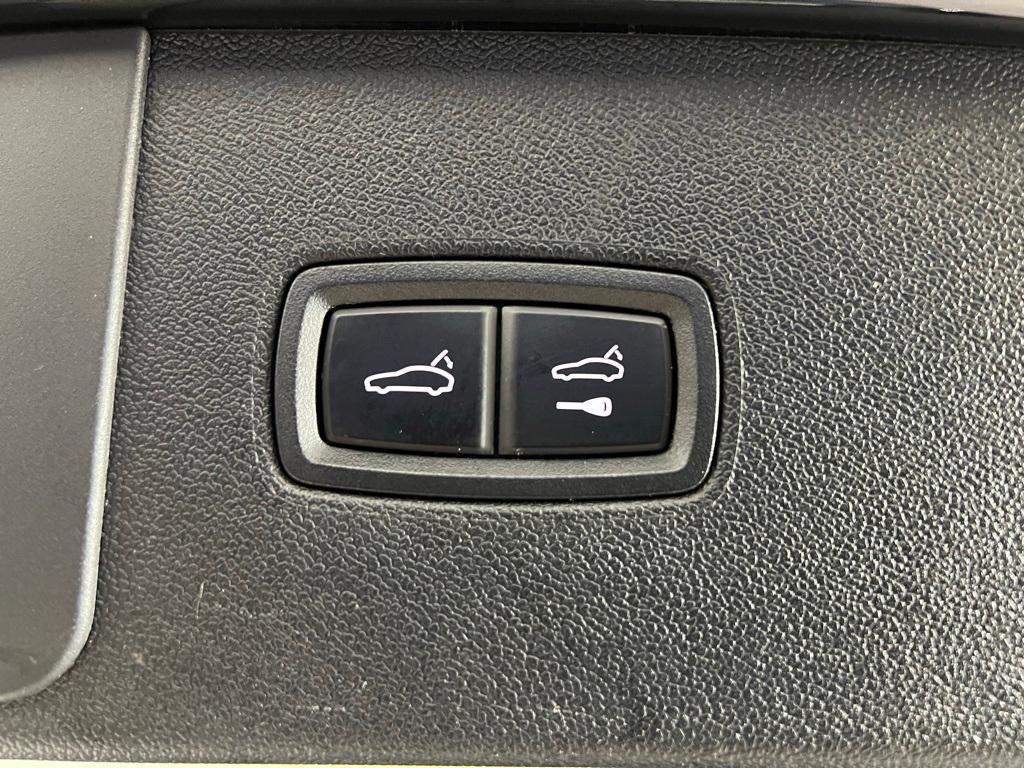 used 2022 Porsche Cayenne car, priced at $67,500