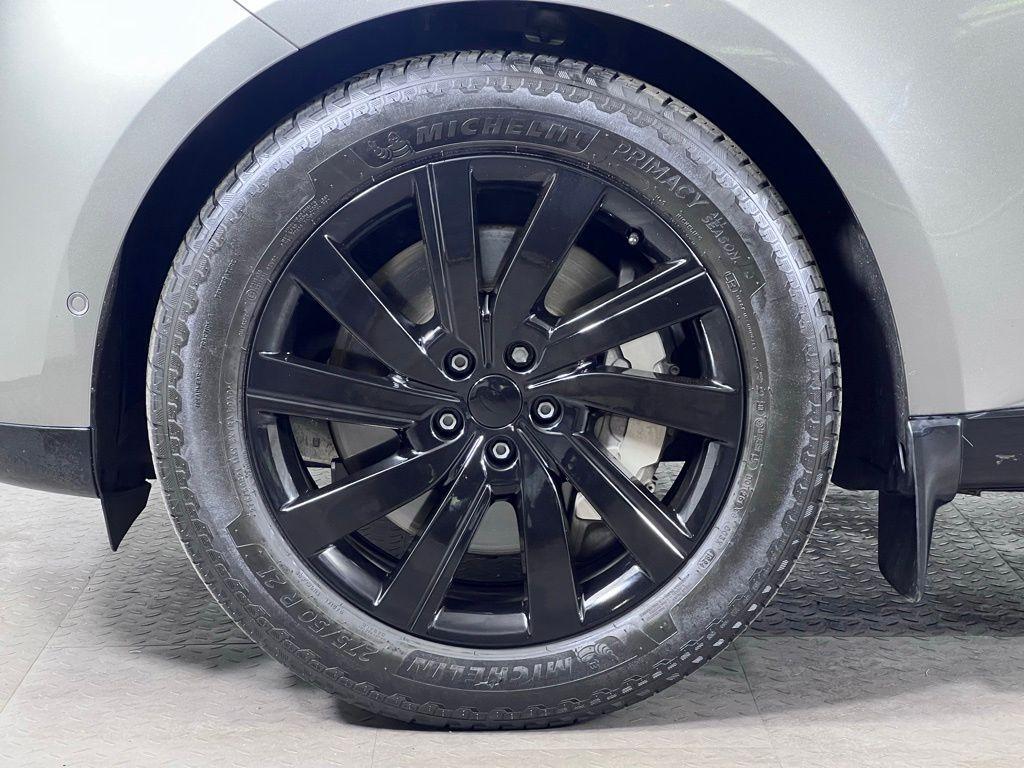 used 2023 Land Rover Range Rover car, priced at $89,995