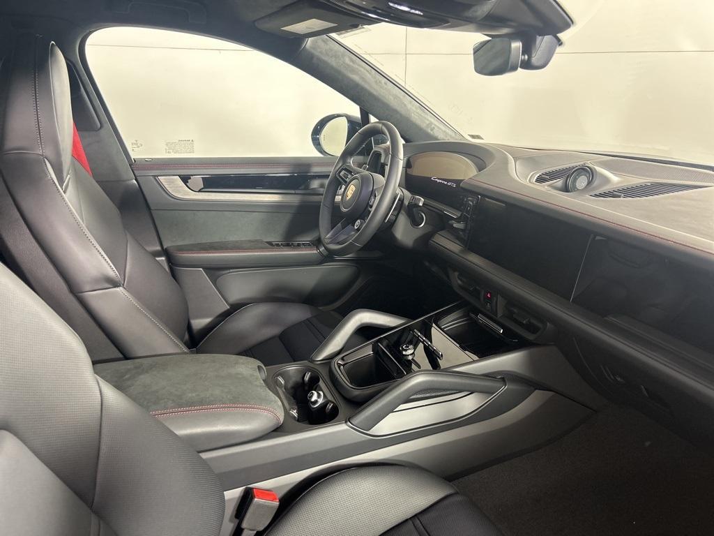 new 2026 Porsche Cayenne car, priced at $162,060