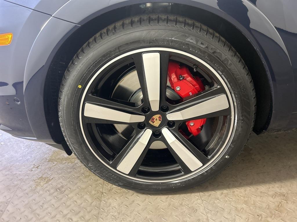 new 2026 Porsche Cayenne car, priced at $162,060