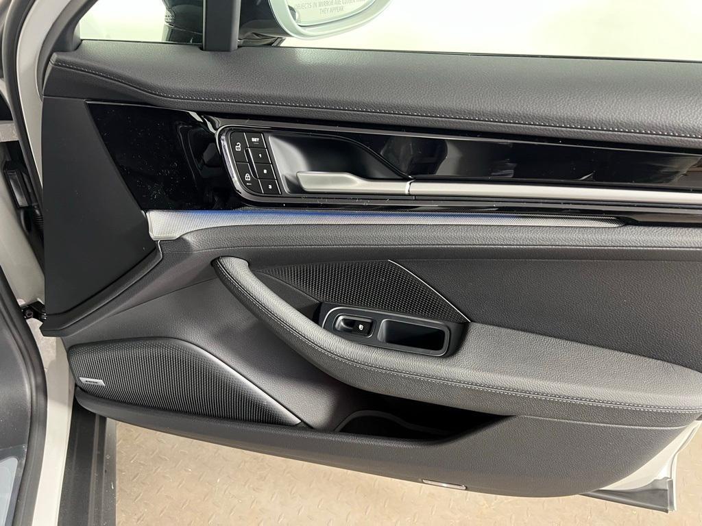 new 2026 Porsche Panamera car, priced at $131,890