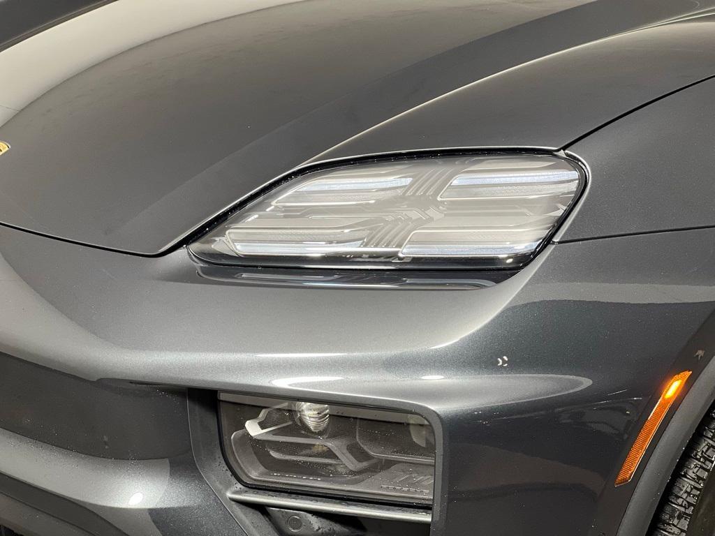 new 2025 Porsche Macan car, priced at $99,865