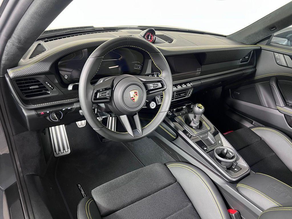 new 2026 Porsche 911 car