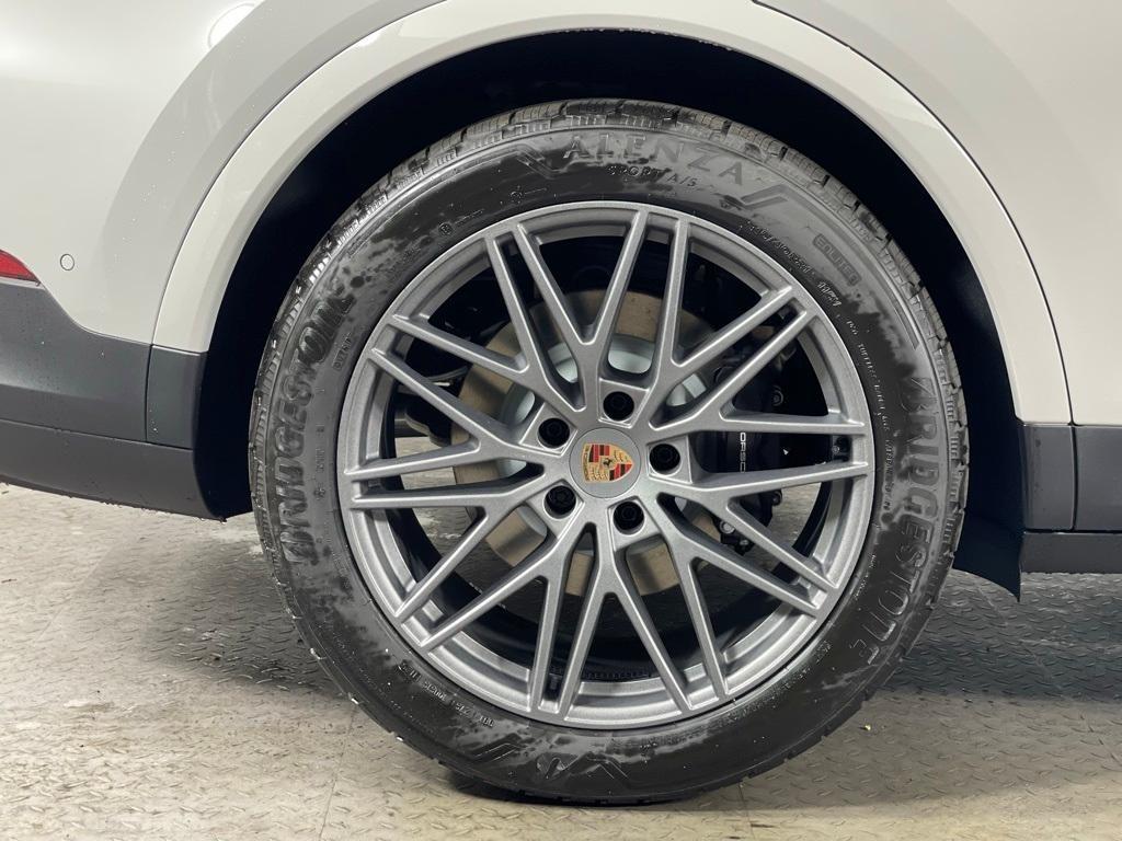 new 2025 Porsche Cayenne car, priced at $110,355