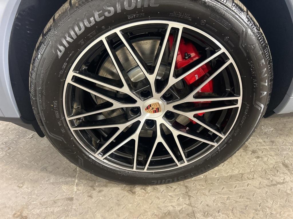 new 2026 Porsche Cayenne car, priced at $130,190