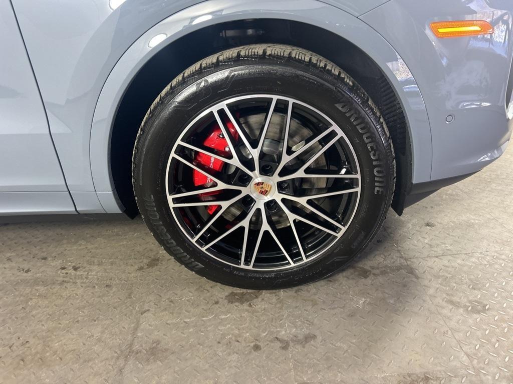 new 2026 Porsche Cayenne car, priced at $130,190