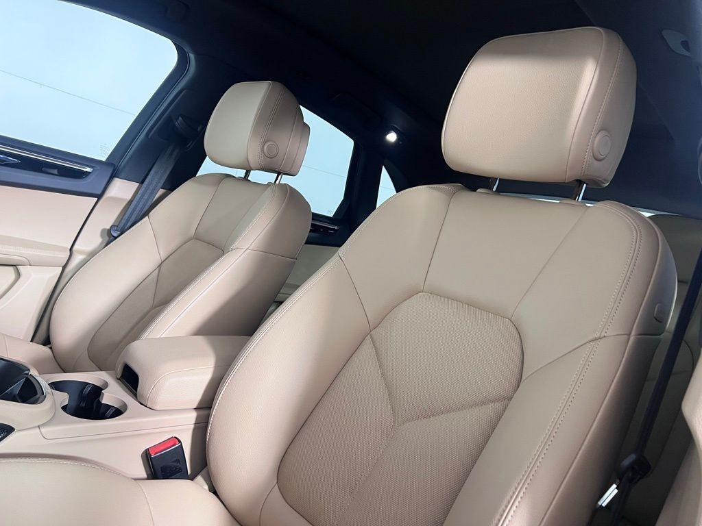 used 2025 Porsche Macan car, priced at $55,500