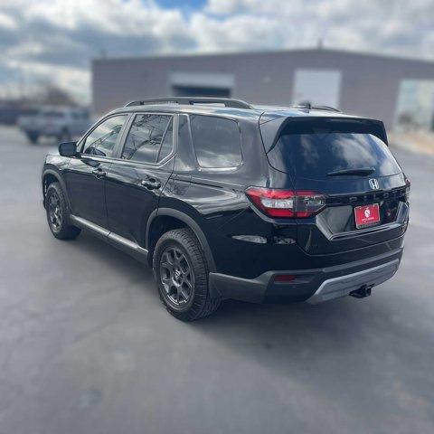 used 2024 Honda Pilot car, priced at $42,598