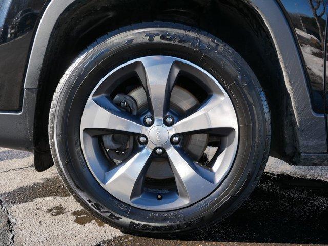 used 2019 Jeep Cherokee car, priced at $14,997