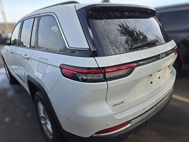 used 2023 Jeep Grand Cherokee car, priced at $28,998