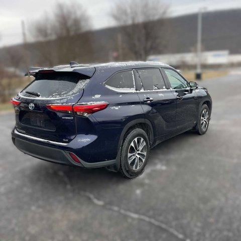 used 2022 Toyota Highlander Hybrid car, priced at $32,997