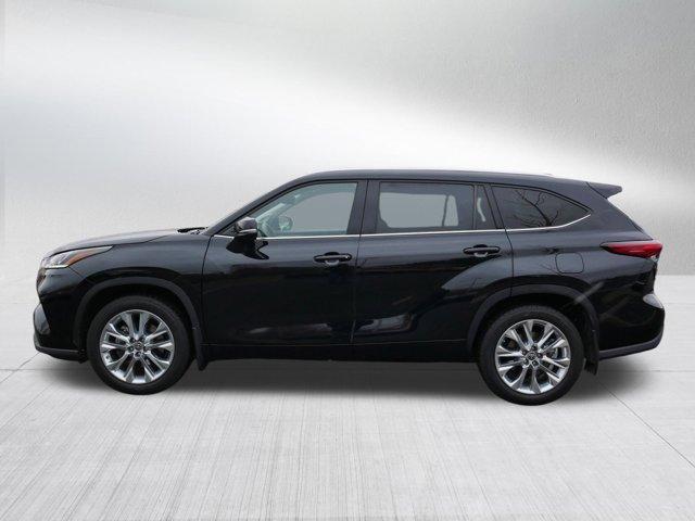 used 2023 Toyota Highlander car, priced at $34,997