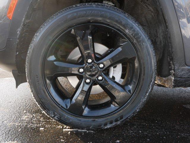 used 2023 Jeep Grand Cherokee car, priced at $31,998