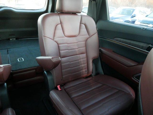 used 2024 Kia Telluride car, priced at $38,598