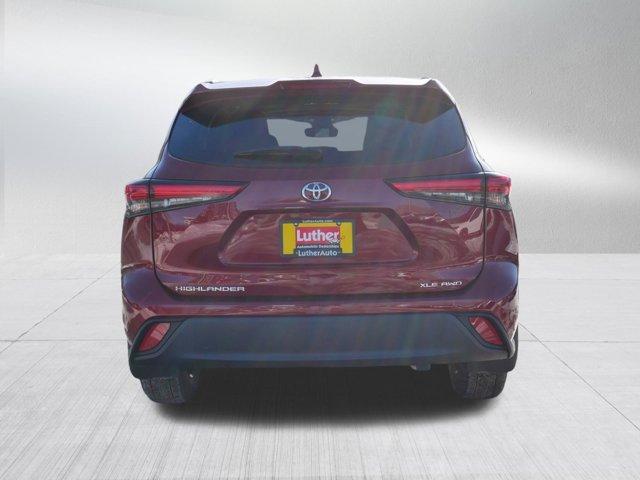 used 2022 Toyota Highlander car, priced at $34,498