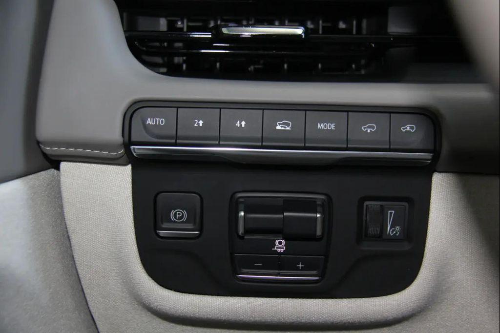 used 2023 Cadillac Escalade ESV car, priced at $64,900