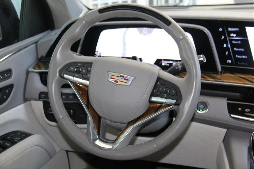 used 2023 Cadillac Escalade ESV car, priced at $64,900