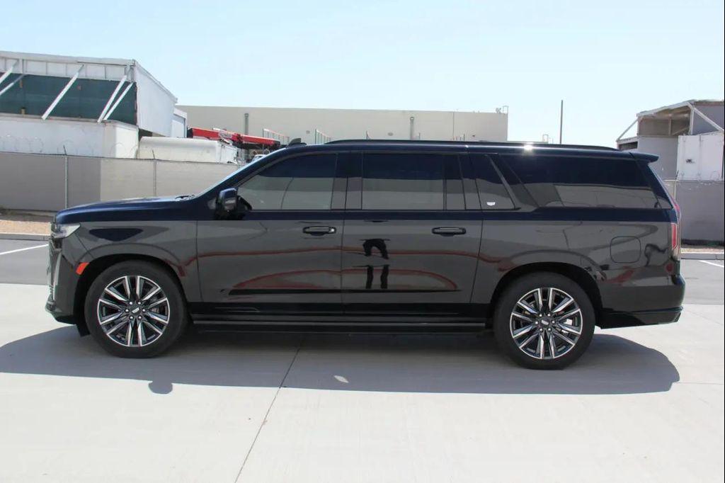 used 2023 Cadillac Escalade ESV car, priced at $64,900