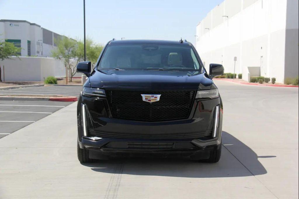 used 2023 Cadillac Escalade ESV car, priced at $64,900