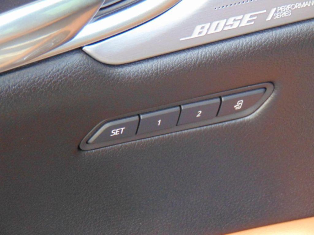 used 2022 Cadillac XT5 car, priced at $21,900